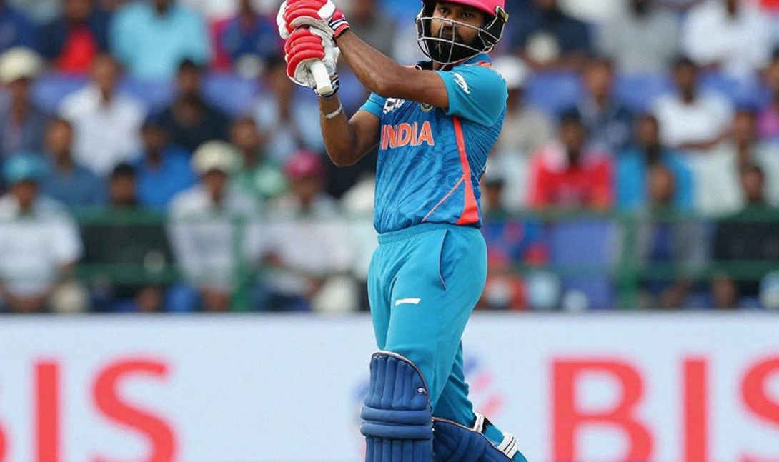 रेनुका सिंह ठाकुर की जगह जिंतिमणि कलिता: ज़िम्बाब्वे वनडे सीरीज़ से पहले भारत की तेज़ गेंदबाज़ी की नई गणित रेनुका सिंह ठाकुर की जगह जिंतिमणि कलिता: ज़िम्बाब्वे वनडे सीरीज़ से पहले भारत की तेज़ गेंदबाज़ी की नई गणित